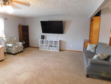 206 Oak, Creston, NE 68631 - photo 4