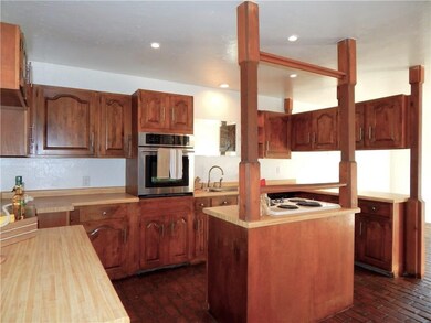 20135 Stream Hollow Ln, Tecumseh, OK 74873 - photo 4