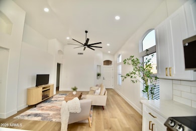 10053 E Capri Ave, Mesa, AZ 85208 - photo 4