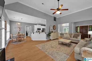 1053 Long Branch Pkwy, Calera, AL 35040 - photo 3