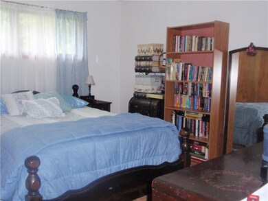 906 Mcknight Rd, Indiana, PA 15701 - photo 6