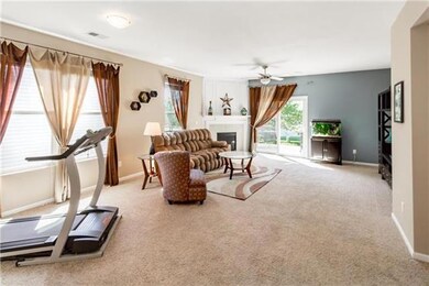 9022 Meadow View Dr, Shawnee, KS 66227 - photo 6