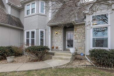 417 SW Seaside Sparrow St, Lees Summit, MO 64082 - photo 5