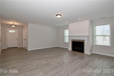 1115 Valley St, Statesville, NC 28677 - photo 7