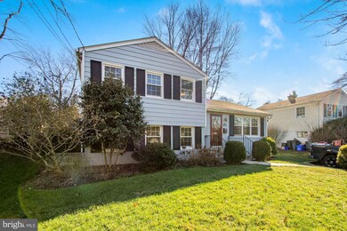 3810 Wexford Dr, Kensington, MD 20895 - photo 2