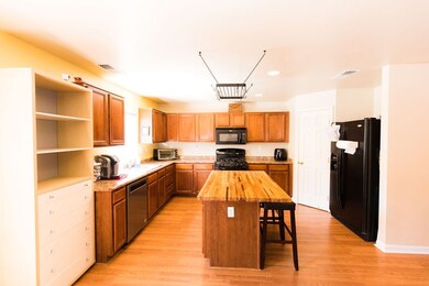 8860 Silverkist Dr, Reno, NV 89506 - photo 6