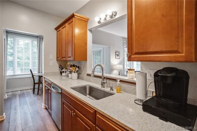 4701 Four Seasons Terrace unit B, Glen Allen, VA 23060 - photo 6