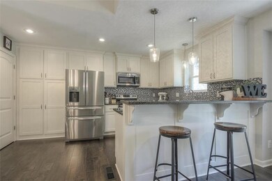 8914 Acuff Ln, Lenexa, KS 66215 - photo 7