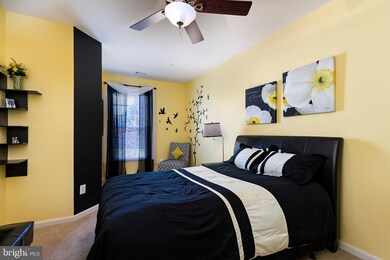 8611 Wintergreen Ct unit 207, Odenton, MD 21113 - photo 5