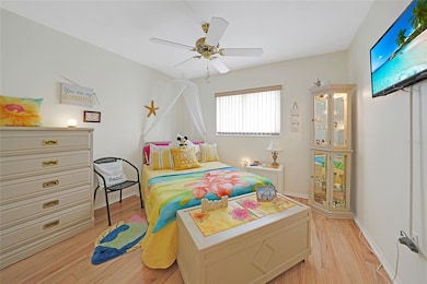 2nd Bed with Ceiling Fan