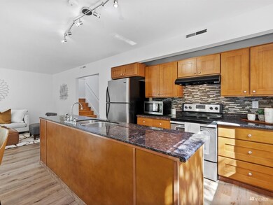 12317 NE 150th Ct, Kirkland, WA 98034 - photo 7