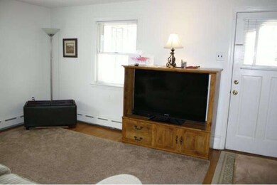 1509 Stirling St, Coatesville, PA 19320 - photo 4