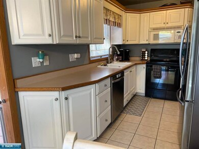 805 6th Ave NE, Chisholm, MN 55719 - photo 7