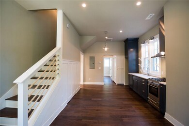 182 E South St, Fayetteville, AR 72701 - photo 3