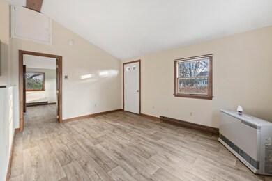 22 Pier Road-A-Great Room