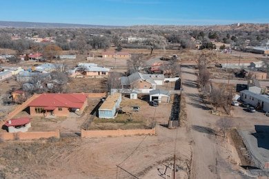 1211 Corlett Rd, Española, NM 87532 - photo 4