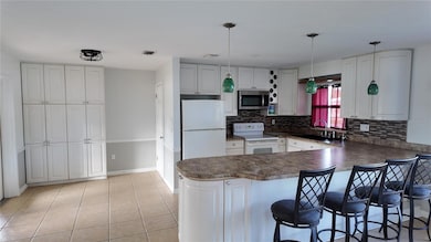 4536 MacEachen Blvd unit 3, Sarasota, FL 34233 - photo 5