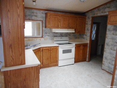 5192 10th St SE, Salem, OR 97306 - photo 4