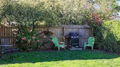 19131 S Lake Shore Blvd, Cleveland, OH 44119 - photo 6