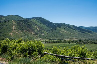 Lot-View_high_2743047