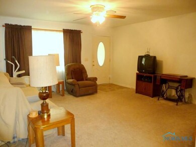 4634 Elmhurst Rd, Toledo, OH 43613 - photo 2