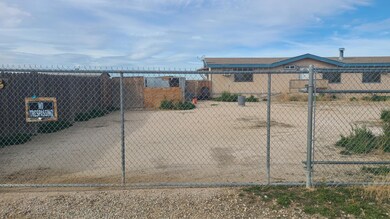 2163 Harris Ave, Rosamond, CA 93560 - photo 2