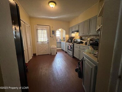 984 W 6th St, Hazleton, PA 18201 - photo 3