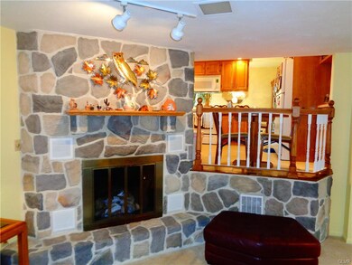 2223 Donovan Ct, Coplay, PA 18037 - photo 6