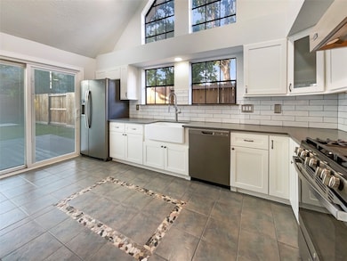 9919 Pale Star Dr, Houston, TX 77064 - photo 3