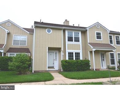 30 Pond View Dr, Plainsboro, NJ 08536 - photo 2