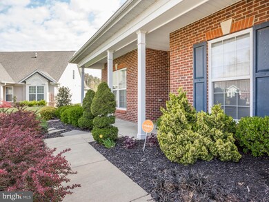 11144 Montclair Ct, White Plains, MD 20695 - photo 4