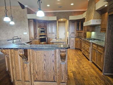 6305 Carnegie Ct, Cleburne, TX 76033 - photo 7