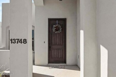 13748 Newton Ct, Horizon City, TX 79928 - photo 5