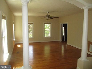 880 Cattail Rd, Winchester, VA 22603 - photo 4