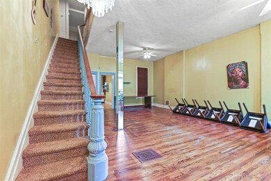 241 N 2nd St, Allentown, PA 18102 - photo 7