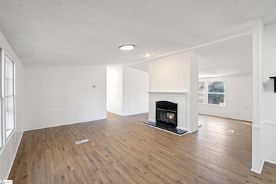 363 Goldsmith Rd, Simpsonville, SC 29681 - photo 5