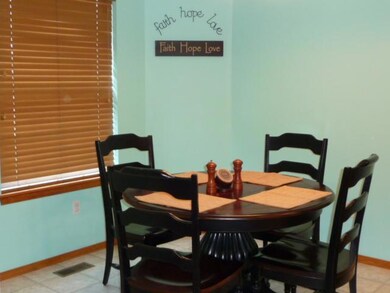 426 W White Ash St, Nixa, MO 65714 - photo 5