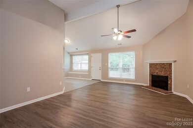 12627 Cedar Fall Dr, Huntersville, NC 28078 - photo 3