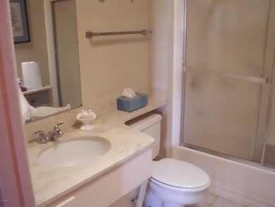 11117 W Desert Butte Dr unit 202, Sun City, AZ 85351 - photo 7