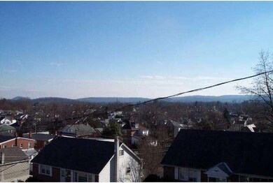 2309 Fairview St, Reading, PA 19609 - photo 2