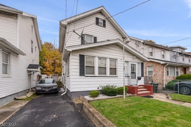 123 Ball St, Irvington, NJ 07111 - photo 2