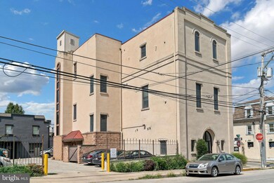 542 E Hector St unit 4, Conshohocken, PA 19428 - photo 2