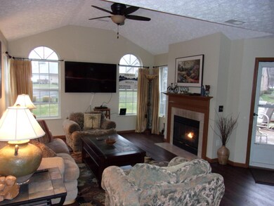 275 Windemere great room