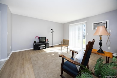 6 Yew Ct unit A, Fishkill, NY 12524 - photo 5