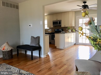 303 Fern Dr, Marlton, NJ 08053 - photo 5