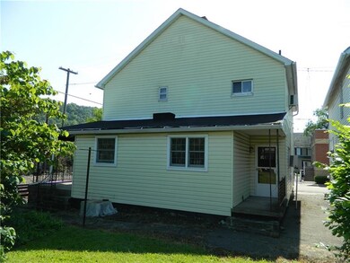 This unit has a very small patch of yard to mainta