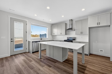 2788 W 2775 N unit 104, Plain City, UT 84404 - photo 5