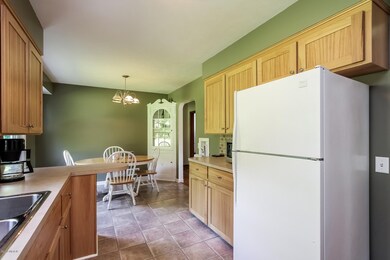 1331 Herrick Ave NE, Grand Rapids, MI 49505 - photo 4