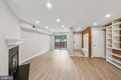 3437 Summit Ct NE unit 3437, Washington, DC 20018 - photo 4