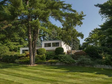 126 Stroudwater Rd, Portland, ME 04102 - photo 2